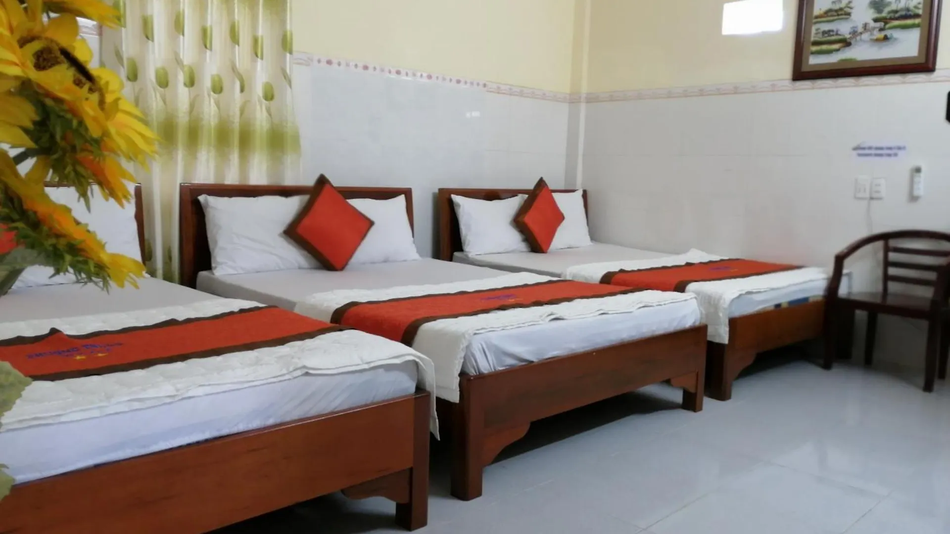 Phuong Trung Hotel Vung Tau 0*,  Vietnam